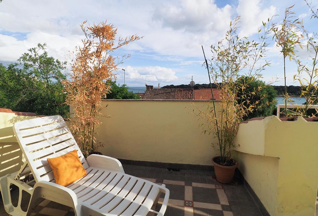 Dea Apartments Póla Szoba fotó