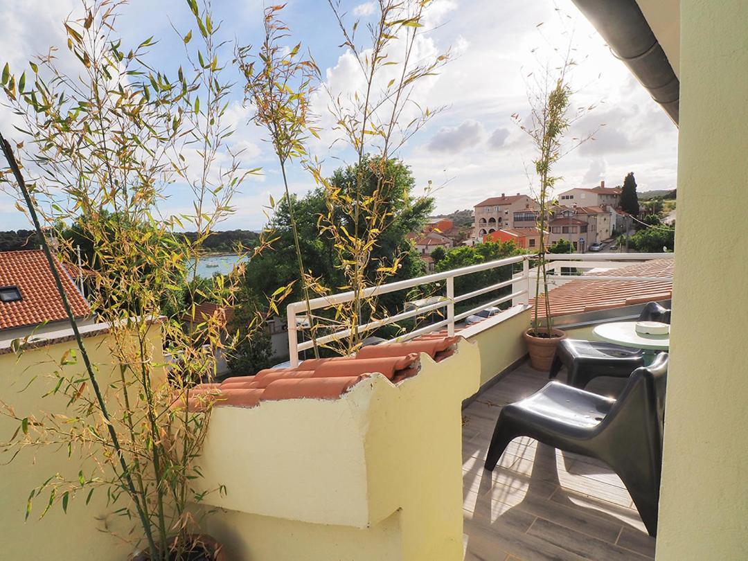Dea Apartments Póla Szoba fotó