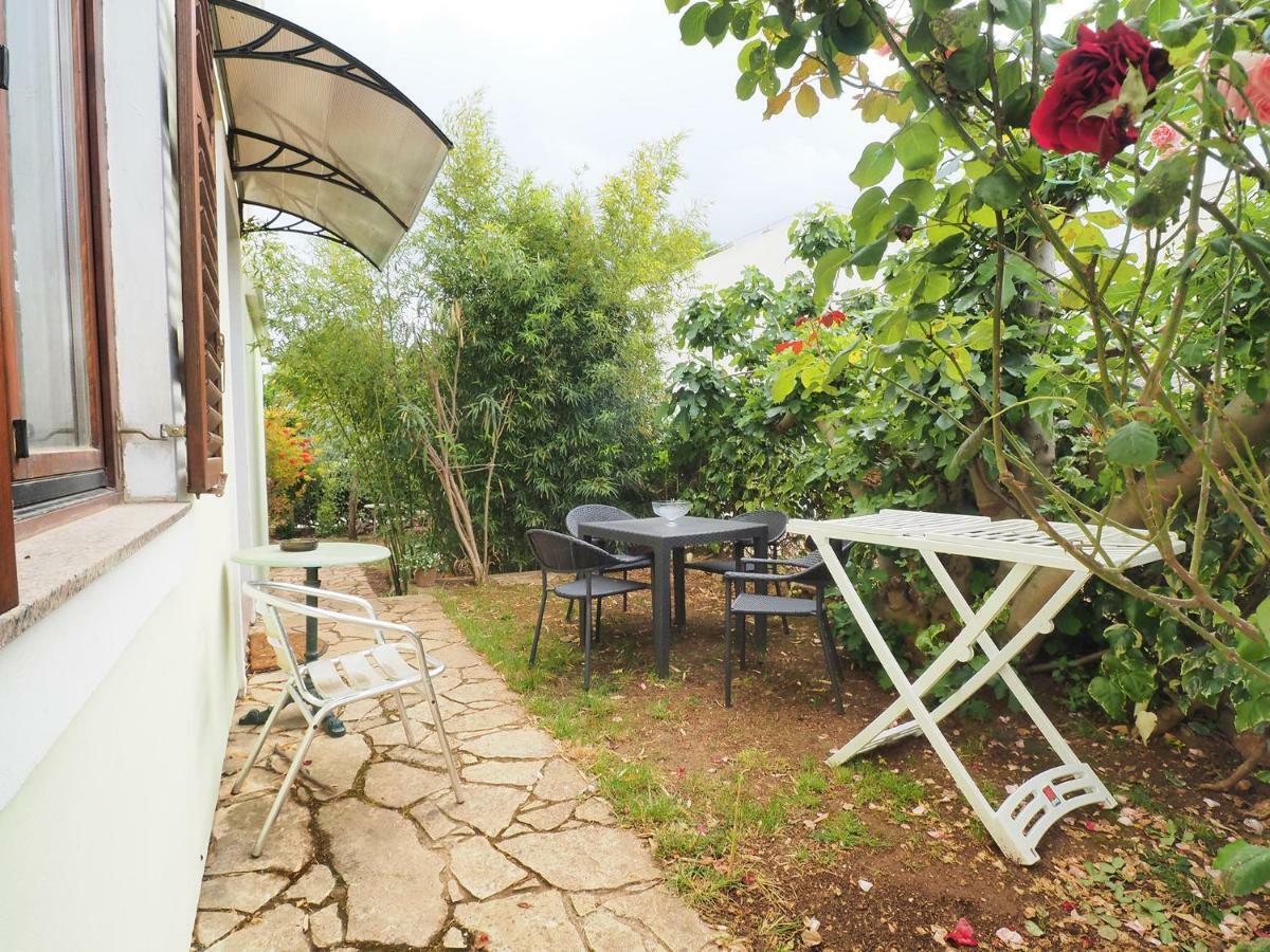 Dea Apartments Póla Kültér fotó