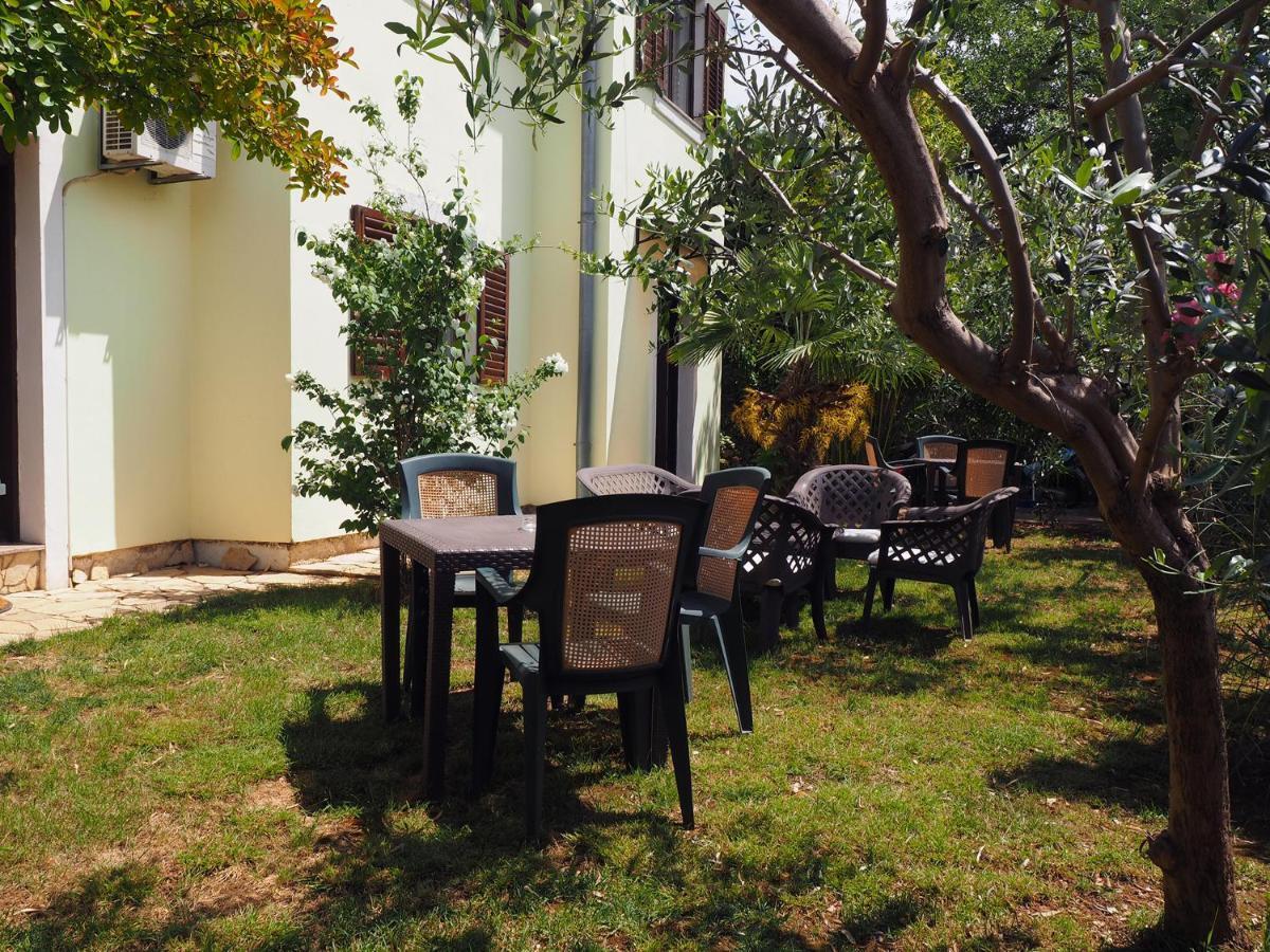 Dea Apartments Póla Kültér fotó